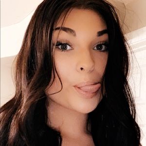 Meet your Posher, Kylee